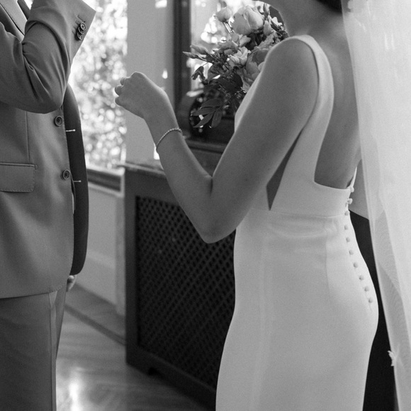 Alexandra Grecco Viola Wedding Dress - Picture 2 of 3